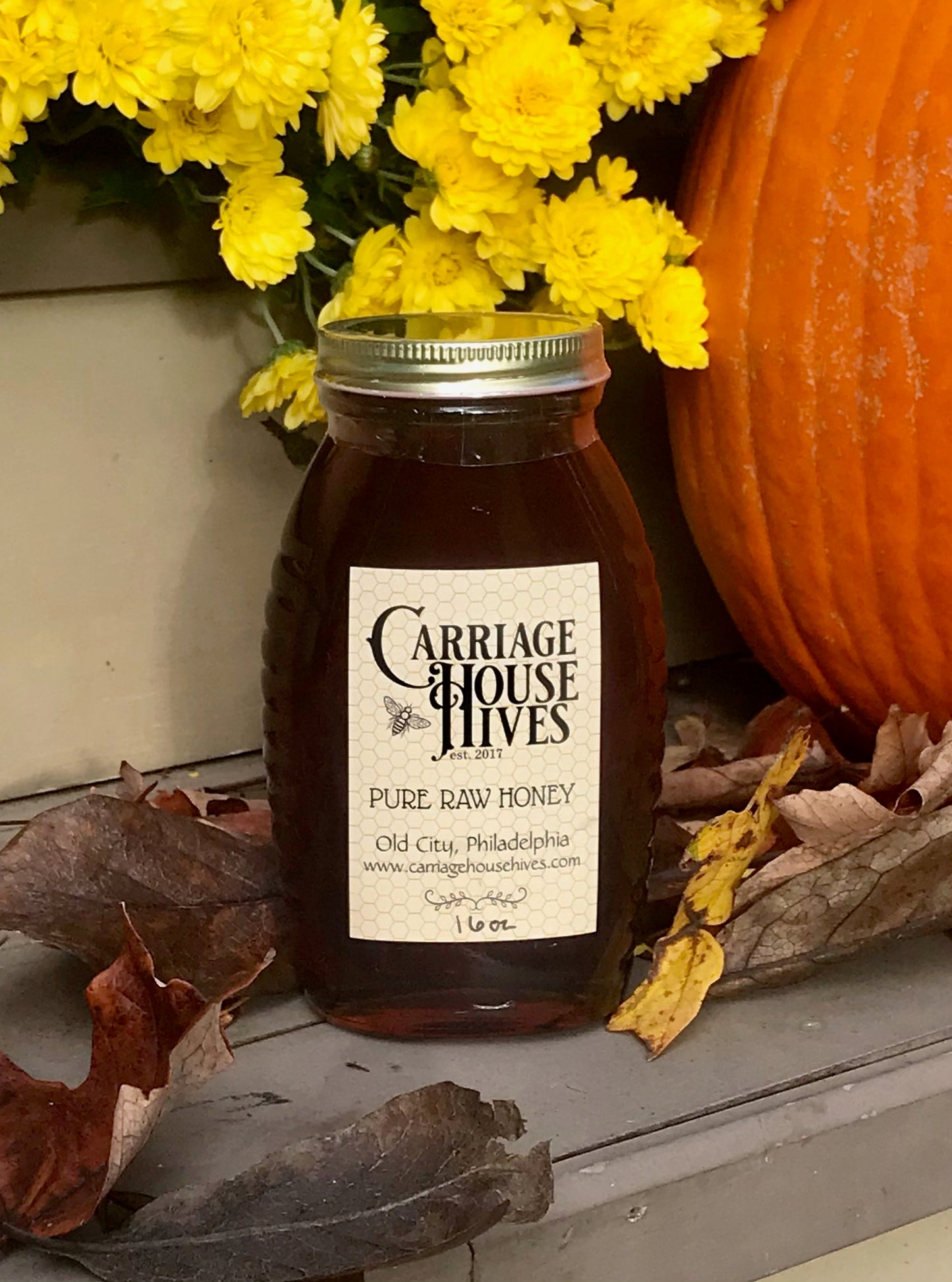 Fall Old City, Philadelphia Honey in a Queenline Bottle